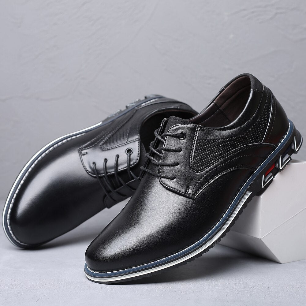 Men's Lace-Up Loafers with Cushioned Sole and Stitch Panel Detail